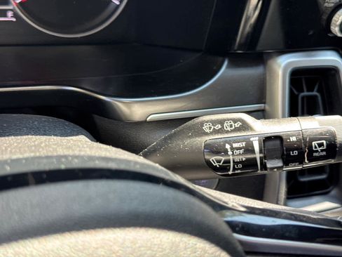 Used 2021 Kia Sorento S image 18