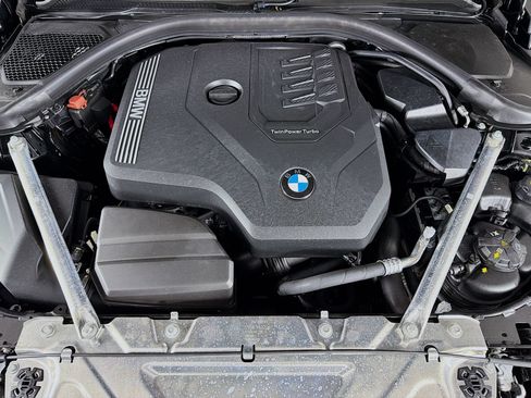 Used 2023 BMW 430i Coupe w/ M Sport Package RWD image 32