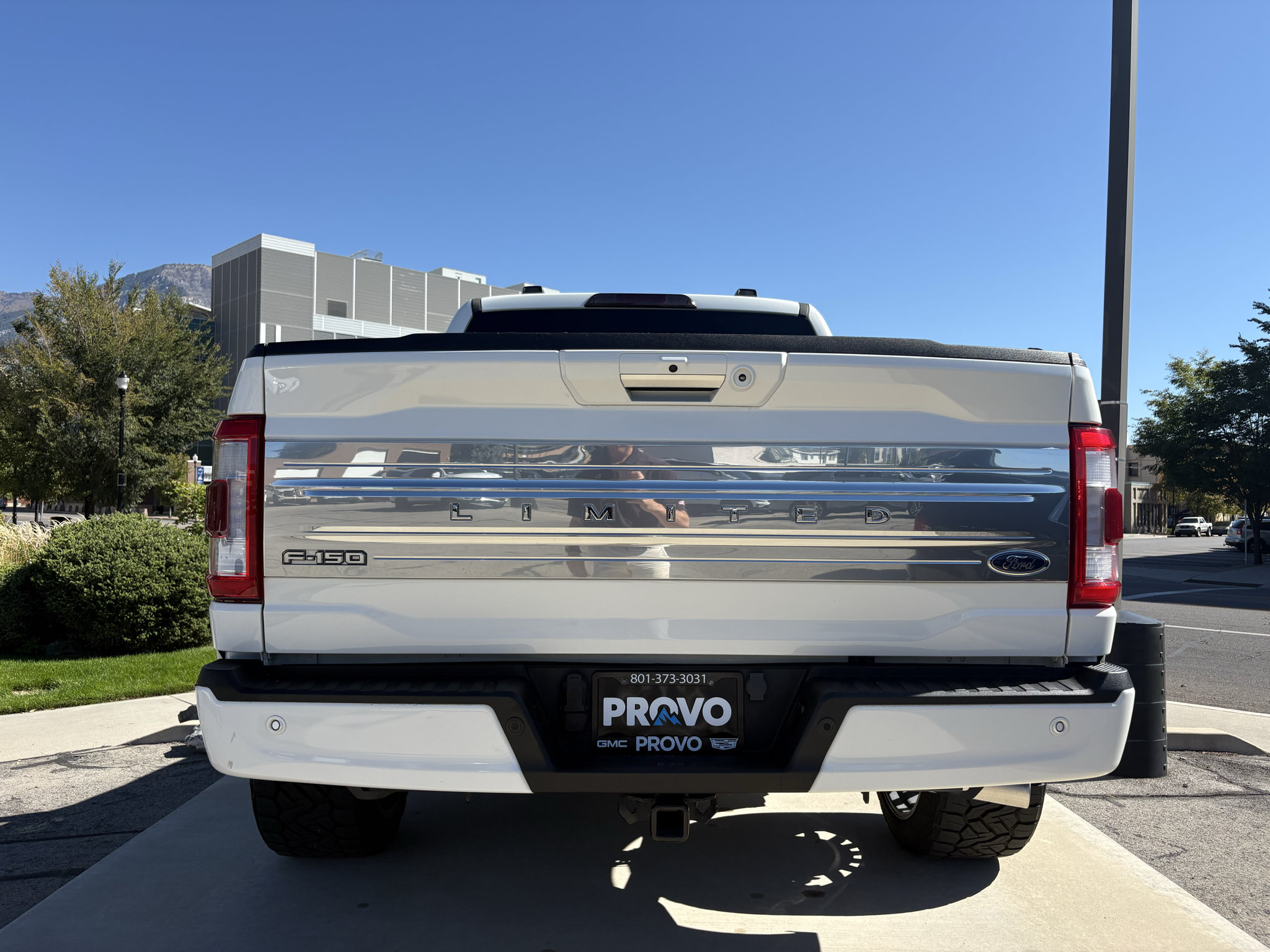 Used 2023 Ford F150 Limited AWD/4WD image 4