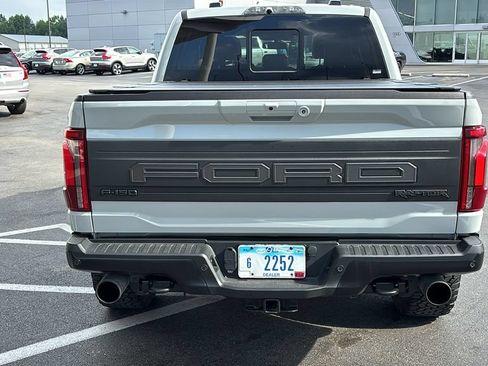 Used 2024 Ford F150 Raptor AWD/4WD image 33