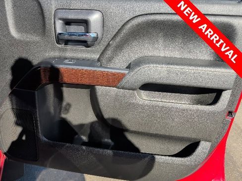 Used 2016 GMC Sierra 1500 SLE w/ SLE Value Package image 11