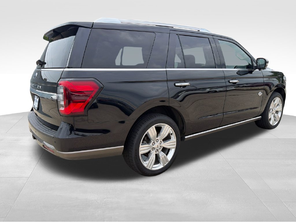 Used 2023 Ford Expedition King Ranch AWD/4WD image 5