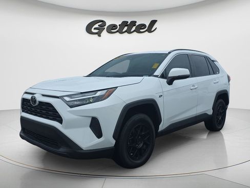 Used 2023 Toyota RAV4 XLE w/ Convenience Package image 1