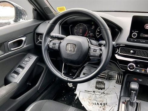 Used 2023 Honda Civic Sport image 11
