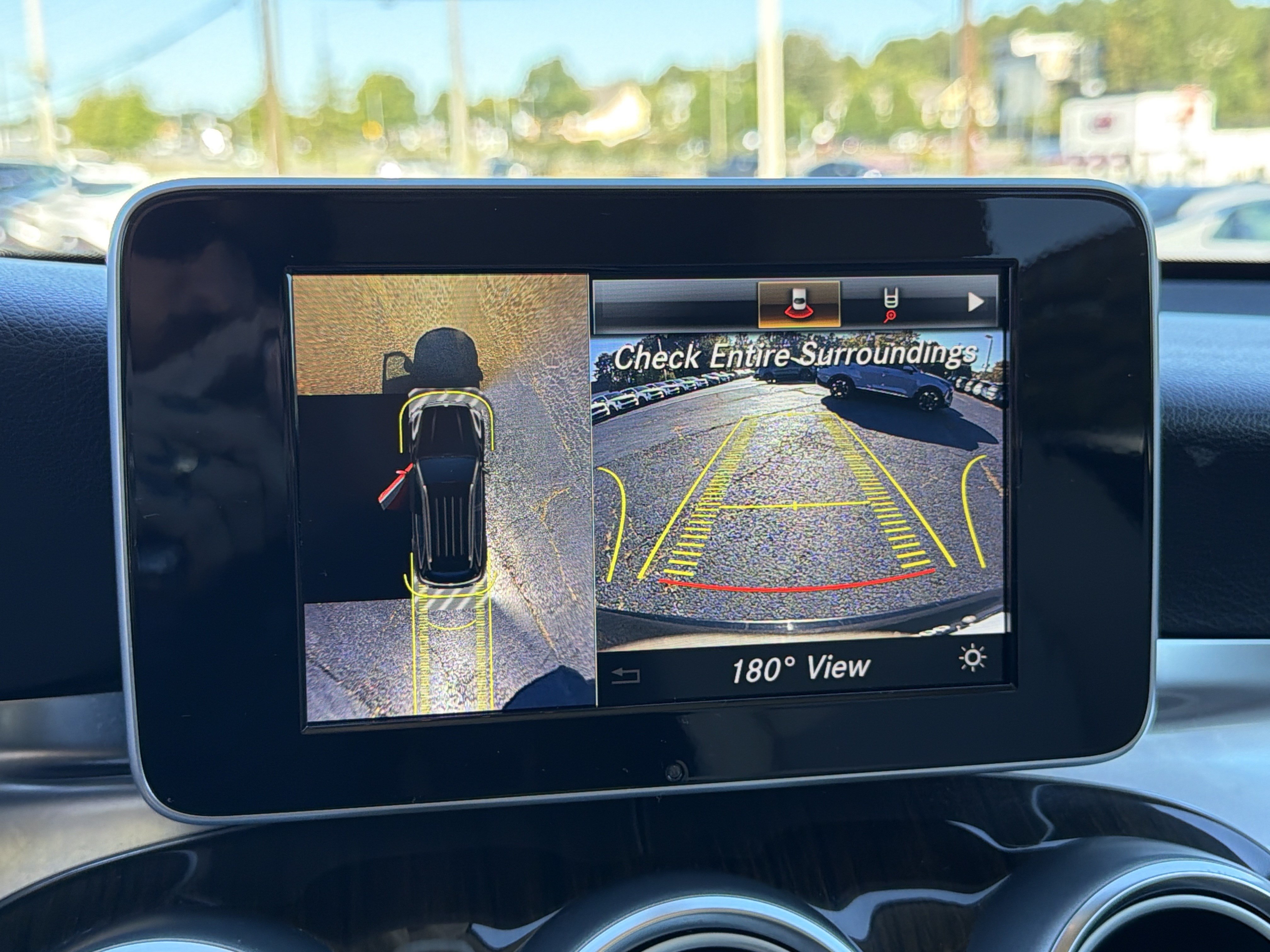 Used 2018 Mercedes-Benz GLC 300 image 4