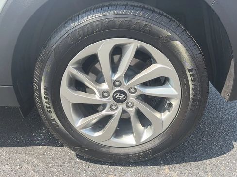 Used 2018 Hyundai Tucson SEL AWD/4WD image 18
