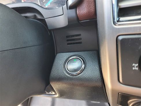 Used 2018 Ford F150 Platinum w/ Equipment Group 701A Luxury image 29