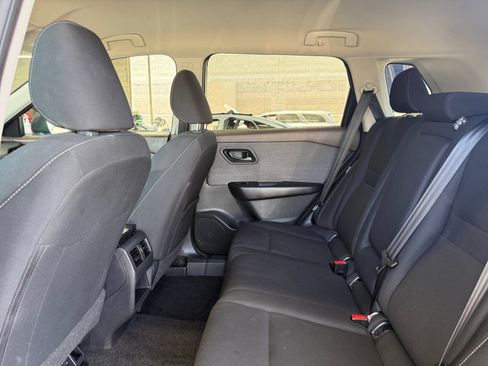 Used 2023 Nissan Rogue S FWD image 26