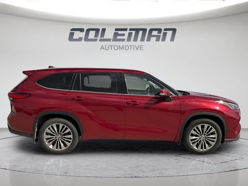 Used 2020 Toyota Highlander Platinum AWD/4WD image 6