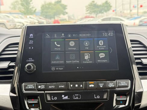 Used 2018 Honda Odyssey EX image 36