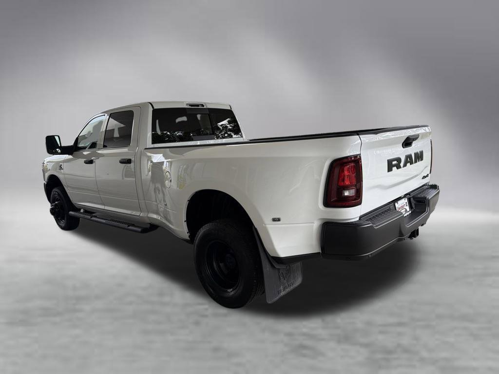 Used 2026 RAM 3500 Tradesman AWD/4WD image 6