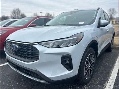 New 2025 Ford Escape SE