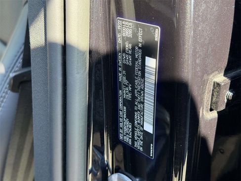 Used 2023 Volvo XC90 B6 Ultimate image 26