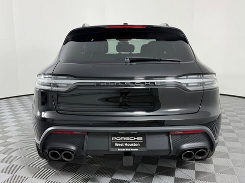 New 2026 Porsche Macan image 10