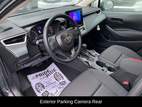 Used 2025 Toyota Corolla LE FWD image 6