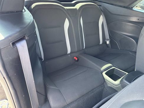 Used 2020 Chevrolet Camaro LT image 24