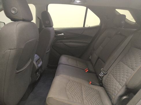 Used 2020 Chevrolet Equinox LT FWD image 18