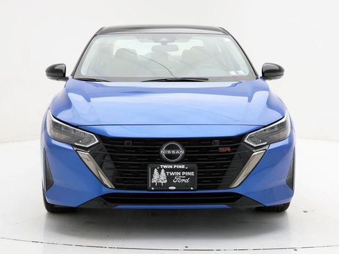 Used 2024 Nissan Sentra SR w/ Lighting Package image 4