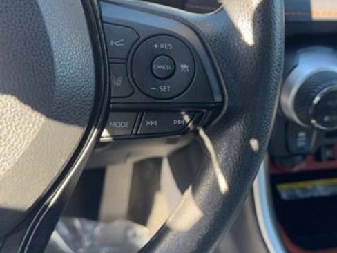 Used 2019 Toyota RAV4 Adventure image 13