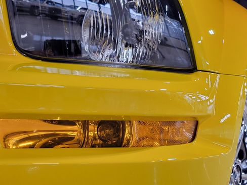 Used 2006 Ford Mustang GT RWD image 30
