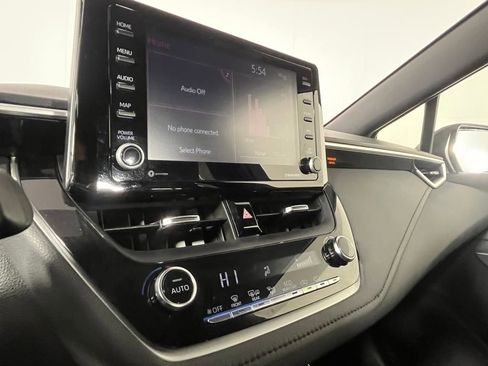 Used 2022 Toyota Corolla SE image 22