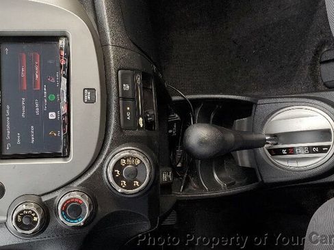 Used 2010 Honda Fit image 25