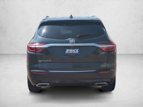 Used 2020 Buick Enclave Essence AWD/4WD image 7