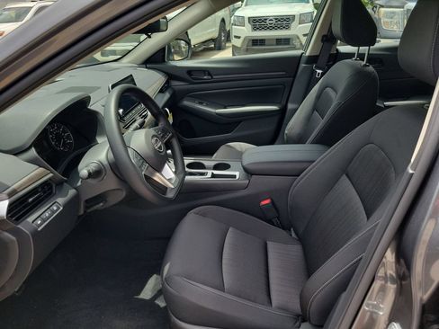 New 2026 Nissan Altima 2.5 SV FWD image 19