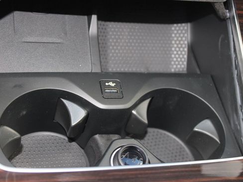 Used 2026 BMW X5 xDrive50e AWD/4WD image 17