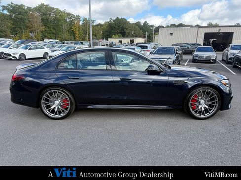 New 2026 Mercedes-Benz E 53 AMG e 4MATIC Sedan image 9
