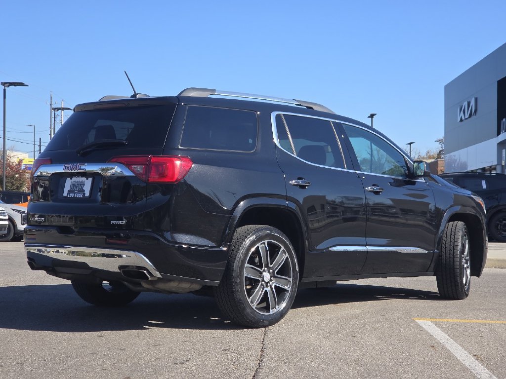 Used 2017 GMC Acadia Denali AWD/4WD image 25