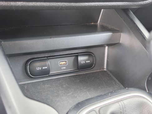 Used 2024 Kia Soul LX w/ Option Group 015 FWD image 26