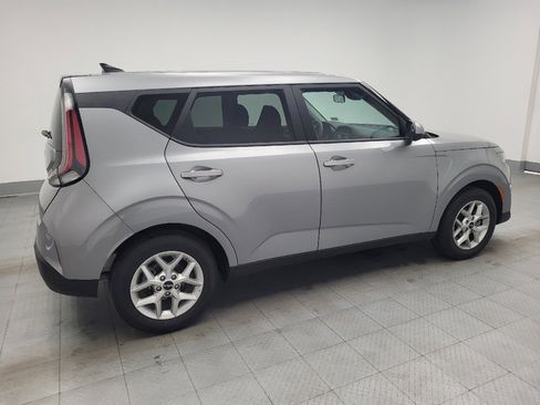 Used 2025 Kia Soul LX w/ LX Technology Package image 10
