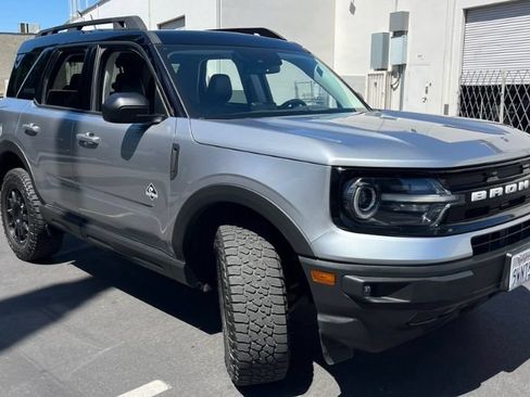 Used 2023 Ford Bronco Sport Outer Banks AWD/4WD image 2