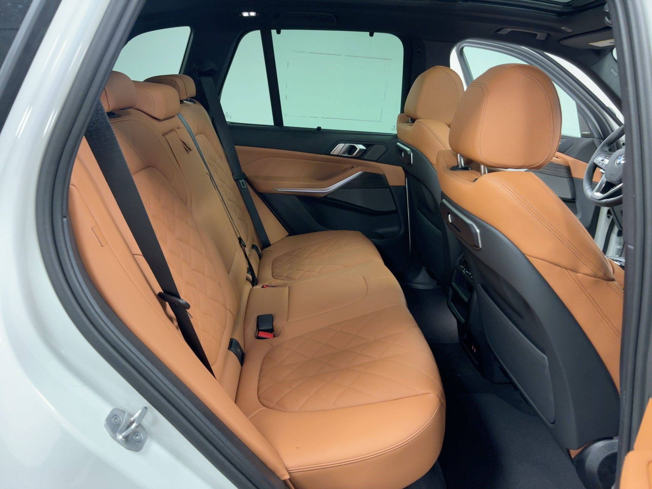 Used 2026 BMW X5 sDrive40i w/ Premium Package RWD image 30