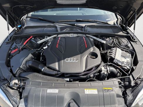 Used 2024 Audi S5 Premium Plus w/ Premium Plus Package AWD/4WD image 25