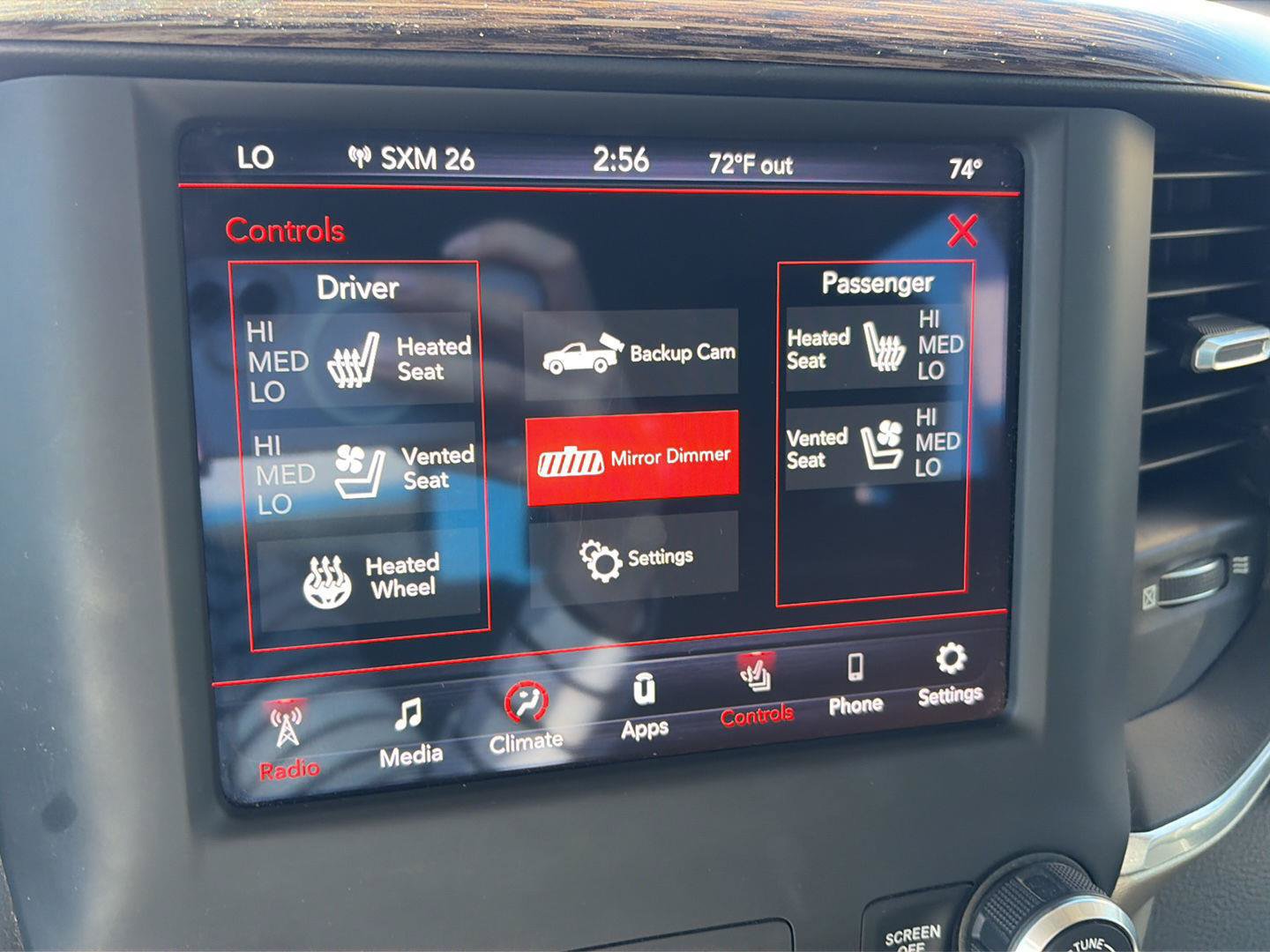 Used 2020 RAM 1500 Laramie AWD/4WD image 27