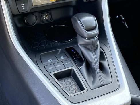 Used 2024 Toyota RAV4 XLE image 22