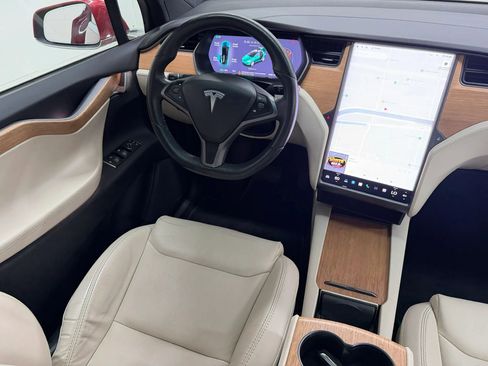 Used 2020 Tesla Model X AWD/4WD image 33