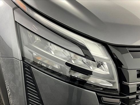 New 2026 Nissan Pathfinder SL AWD/4WD image 8