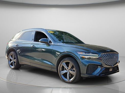Used 2023 Genesis GV70 3.5T Sport w/ Sport Prestige Package AWD/4WD image 9