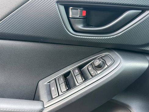 New 2025 Subaru Crosstrek 2.0i Premium image 11