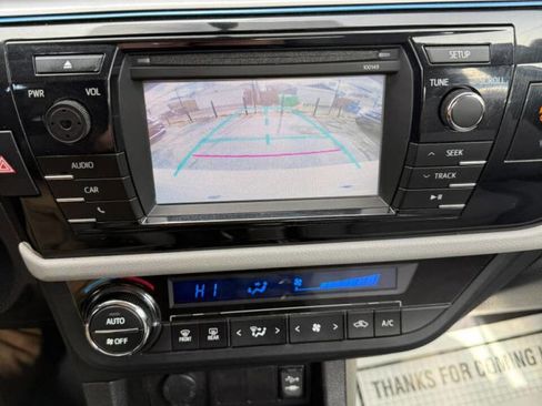 Used 2014 Toyota Corolla LE image 14
