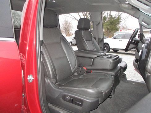 Used 2020 GMC Sierra 2500 SLT w/ Driver Alert Package I image 24