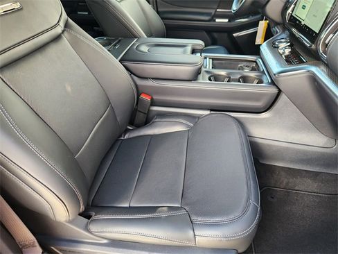 New 2025 Ford Expedition Max Platinum w/ Stealth Performance Package image 9