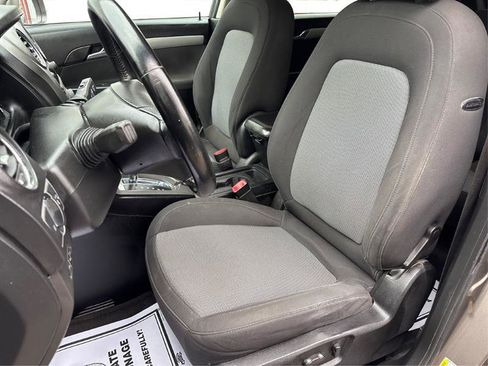 Used 2012 Chevrolet Captiva Sport LT image 14