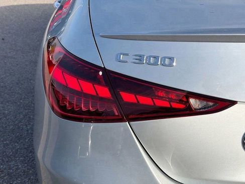 Used 2024 Mercedes-Benz C 300 Sedan image 9