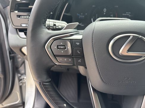 Certified 2025 Lexus RX 350 Premium w/ Convenience Package AWD/4WD image 19