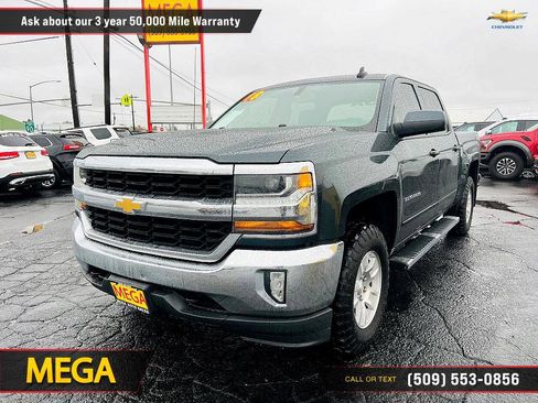 Used 2018 Chevrolet Silverado 1500 LT w/ All Star Edition image 3