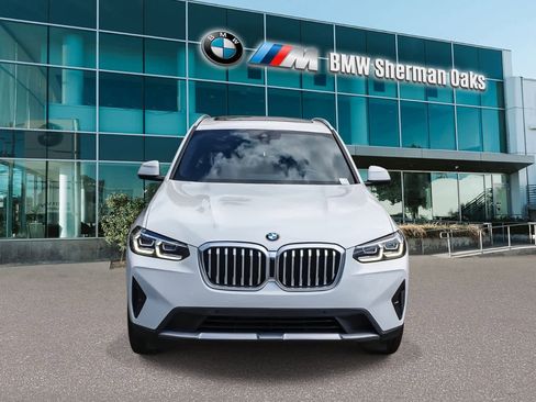 Used 2023 BMW X3 sDrive30i w/ Convenience Package RWD image 2